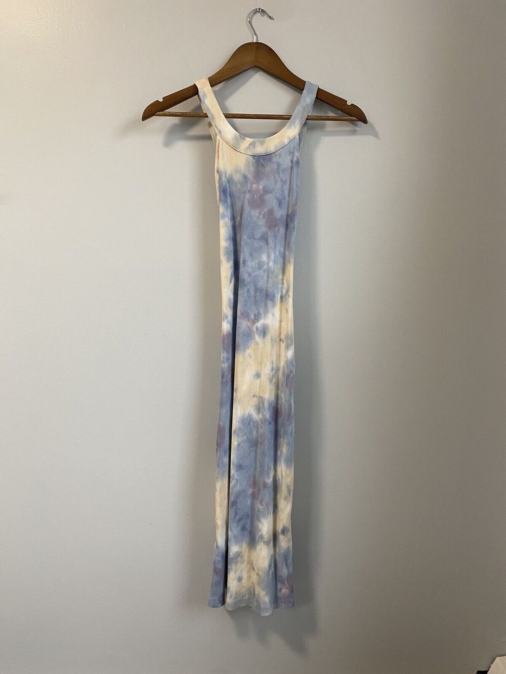 Young Fabulous and Broke Blue Tie Dye Criss Cross Back Midi Dress Cream Lounge S